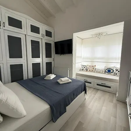 Noesta Hotel *
